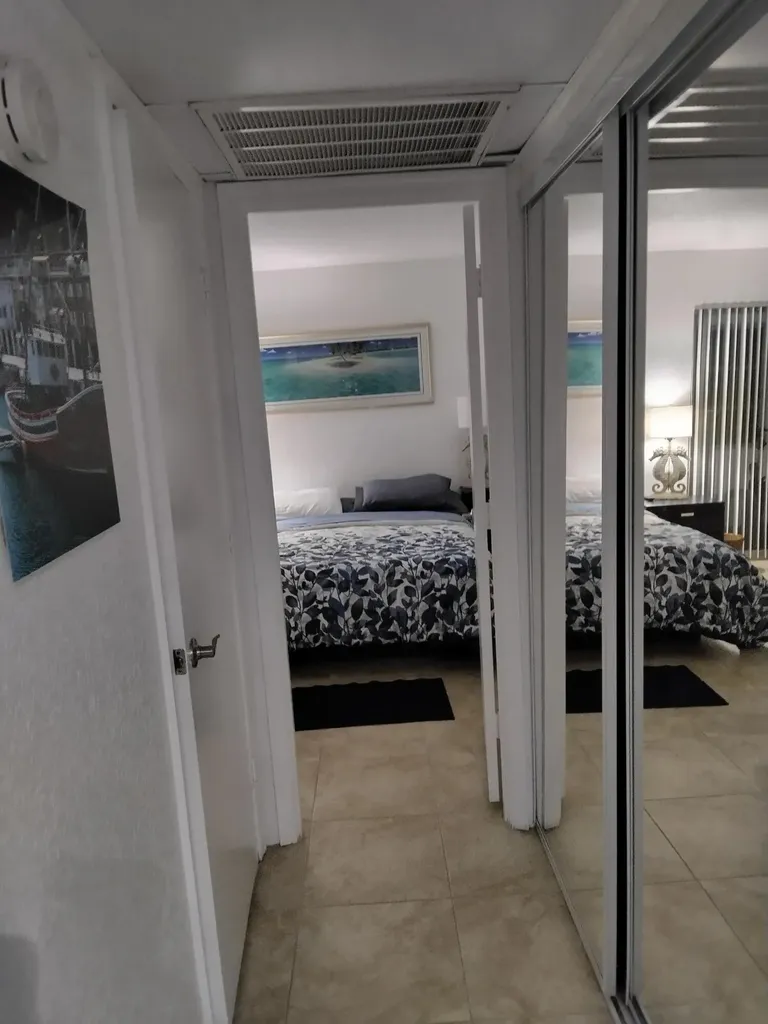 399 Brittany Delray Beach FL 33446