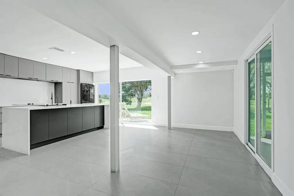 6700 E Tropical Way Plantation FL 33317