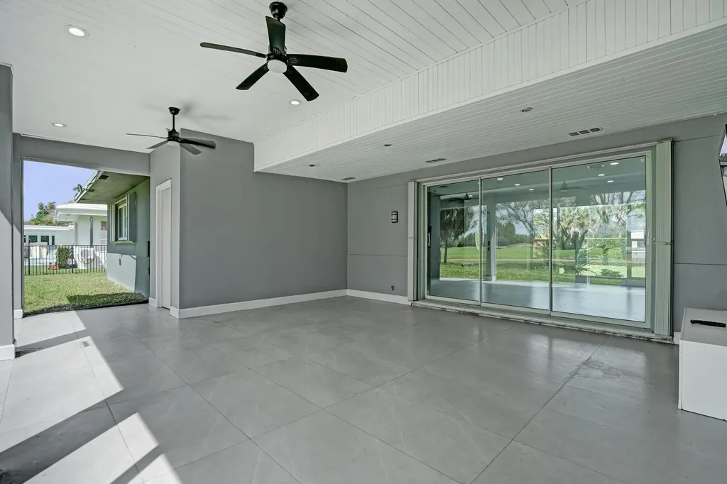 6700 E Tropical Way Plantation FL 33317