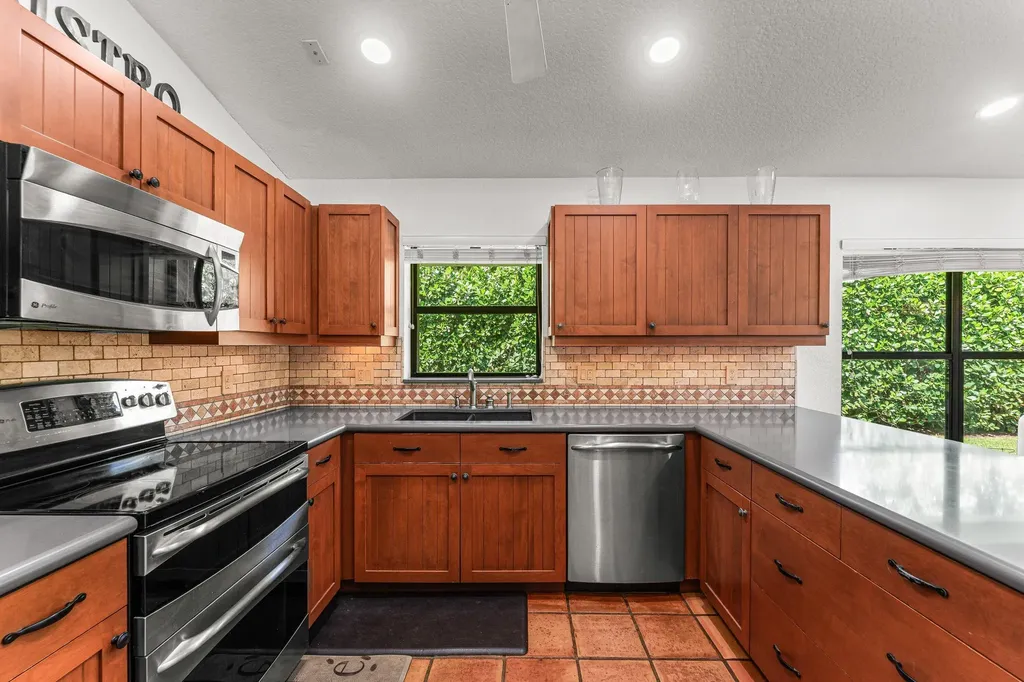 3897 Sherwood Boulevard Delray Beach FL 33445