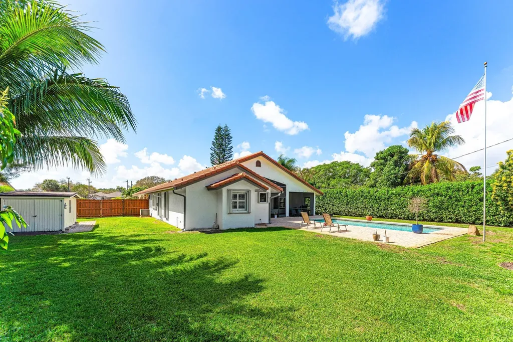 3897 Sherwood Boulevard Delray Beach FL 33445