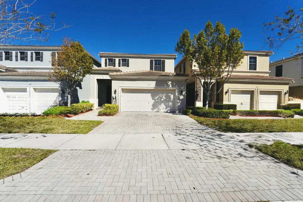 671 NE 191st Terrace Miami FL 33179