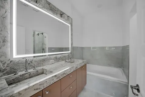 671 NE 191st Terrace Miami FL 33179