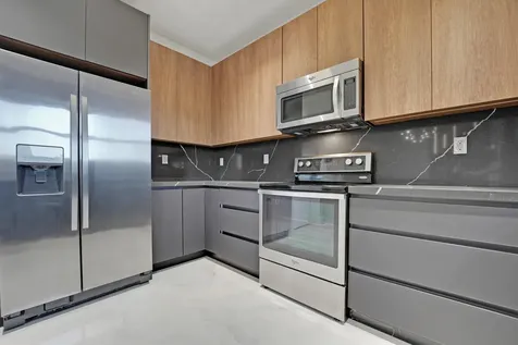 671 NE 191st Terrace Miami FL 33179