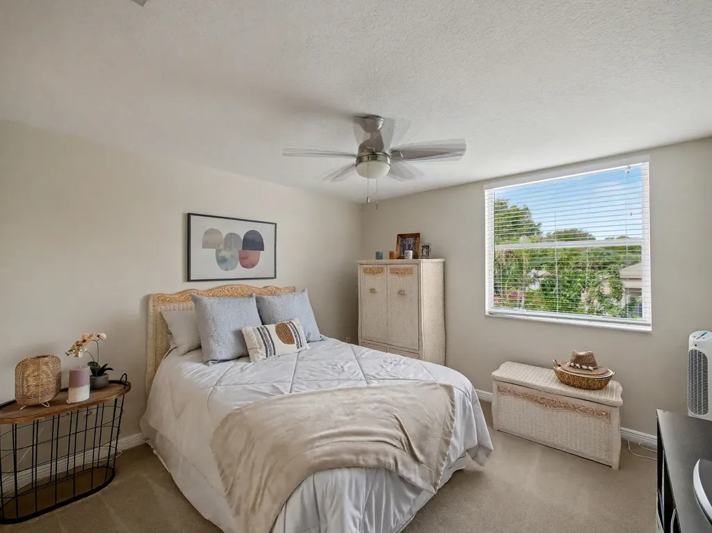 2052 Reston Circle Royal Palm Beach FL 33411