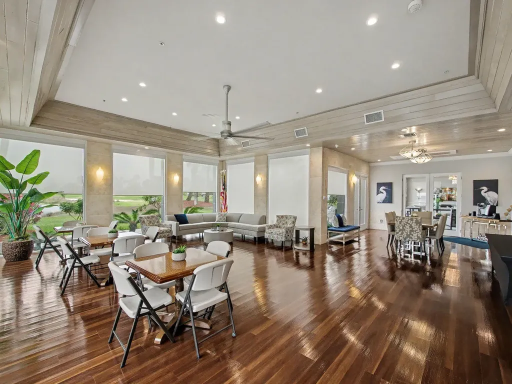 2052 Reston Circle Royal Palm Beach FL 33411