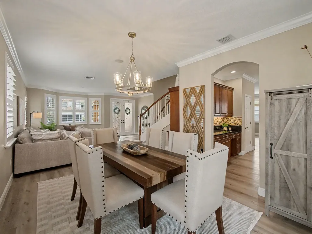 2052 Reston Circle Royal Palm Beach FL 33411