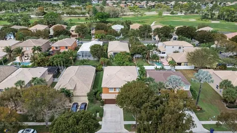 2052 Reston Circle Royal Palm Beach FL 33411