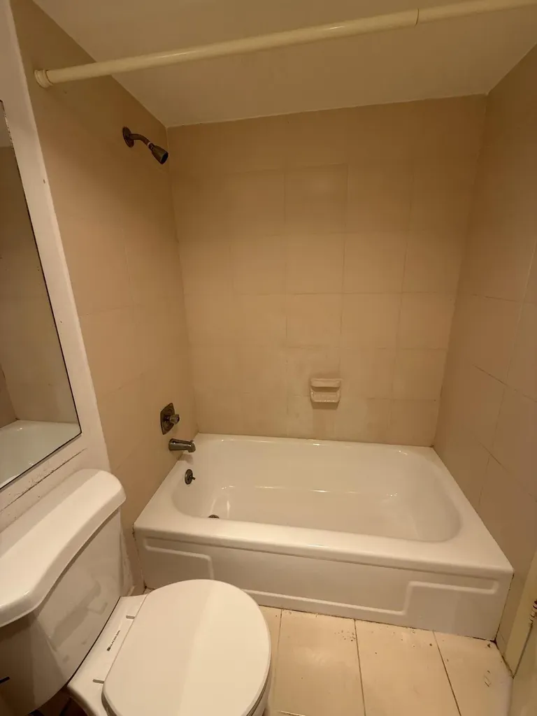 13 Dorset A Boca Raton FL 33434