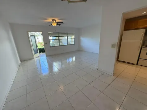 13 Dorset A Boca Raton FL 33434