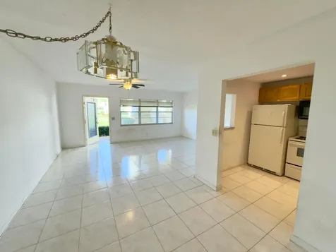 13 Dorset A Boca Raton FL 33434