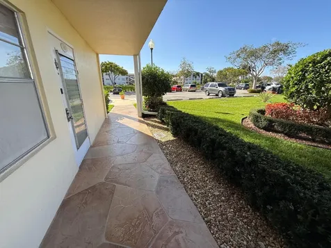 13 Dorset A Boca Raton FL 33434