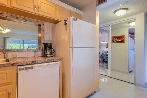 3531 Inverrary Drive Lauderhill FL 33319