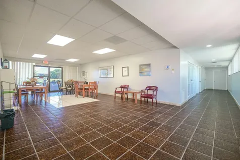 3531 Inverrary Drive Lauderhill FL 33319