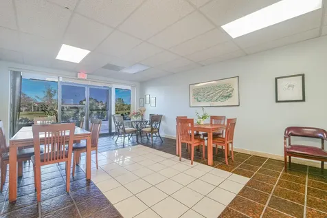 3531 Inverrary Drive Lauderhill FL 33319