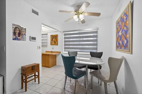144 Dorchester G West Palm Beach FL 33417