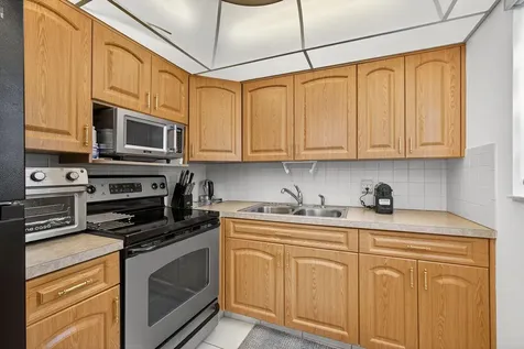 144 Dorchester G West Palm Beach FL 33417