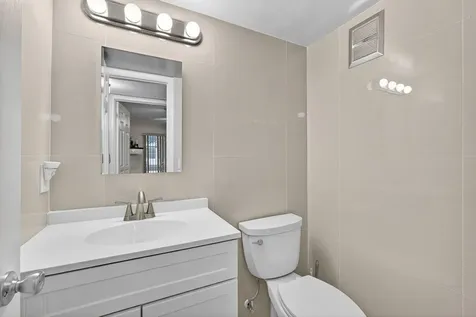 144 Dorchester G West Palm Beach FL 33417