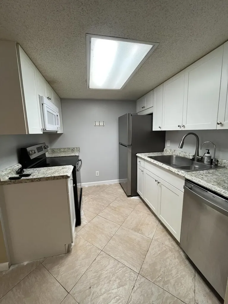 616 Executive Center Drive West Palm Beach FL 33401