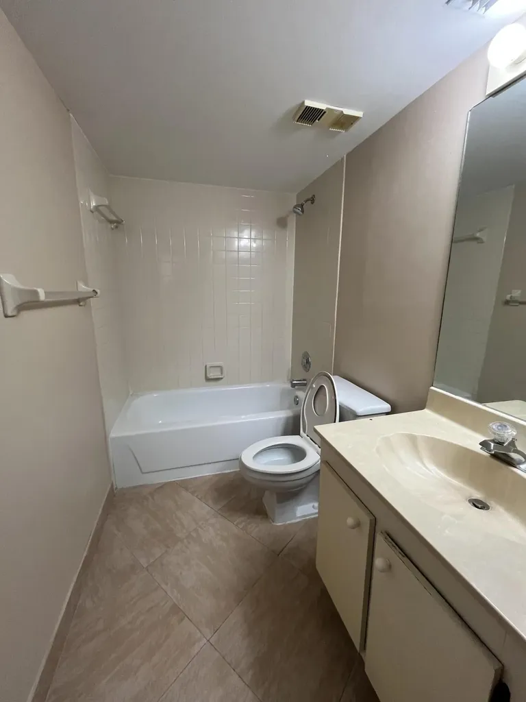 616 Executive Center Drive West Palm Beach FL 33401
