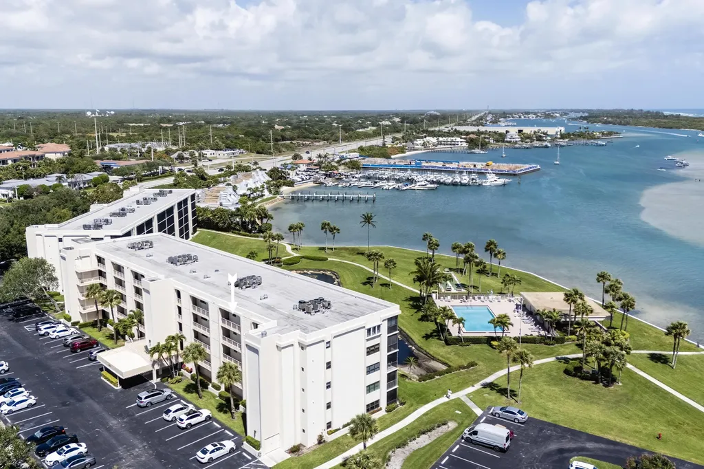 200 Intracoastal Place Jupiter FL 33469