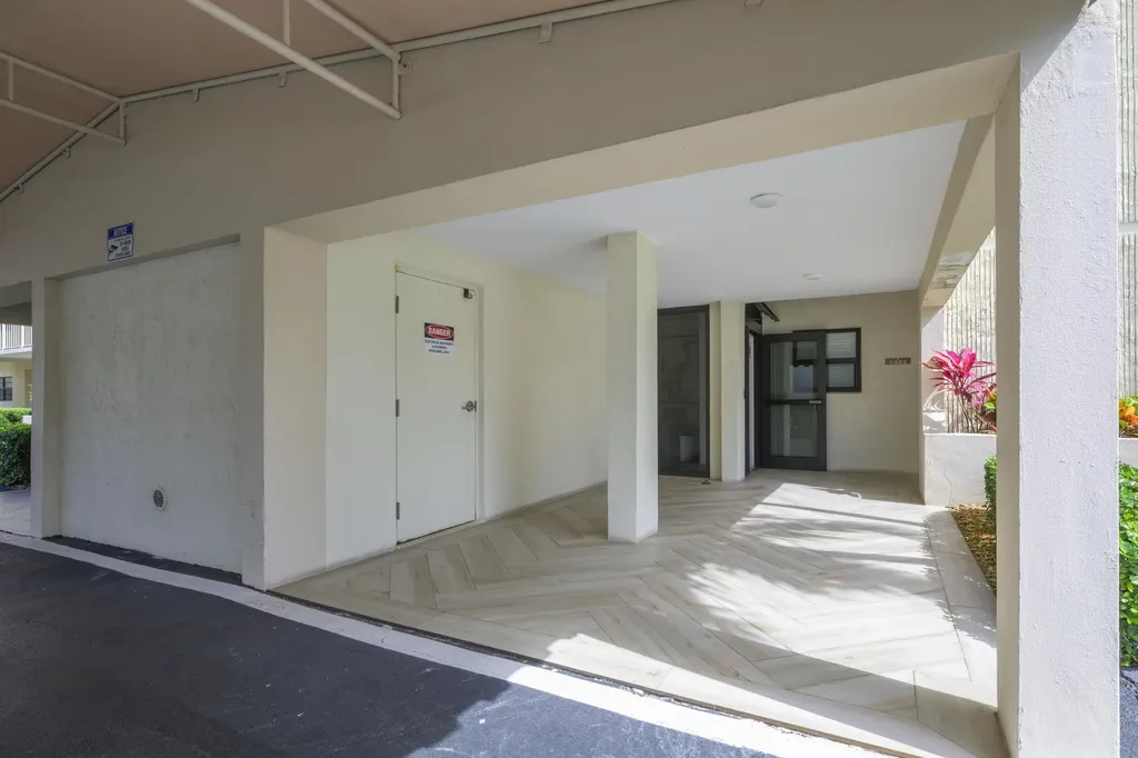 200 Intracoastal Place Jupiter FL 33469