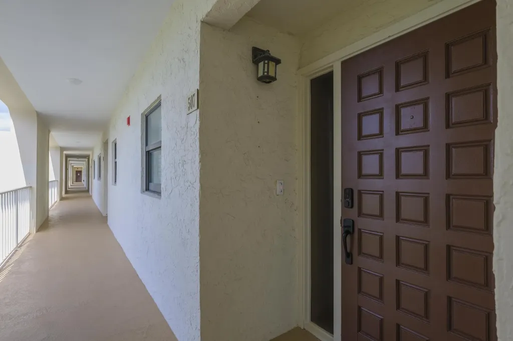 200 Intracoastal Place Jupiter FL 33469