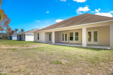 491 SW Mccomb Avenue Port St Lucie FL 34953