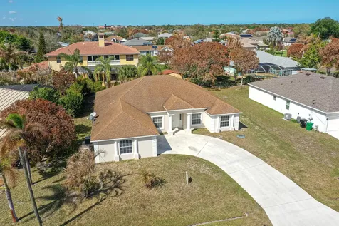 491 SW Mccomb Avenue Port St Lucie FL 34953