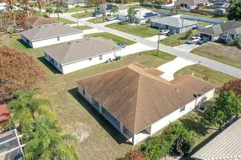 491 SW Mccomb Avenue Port St Lucie FL 34953