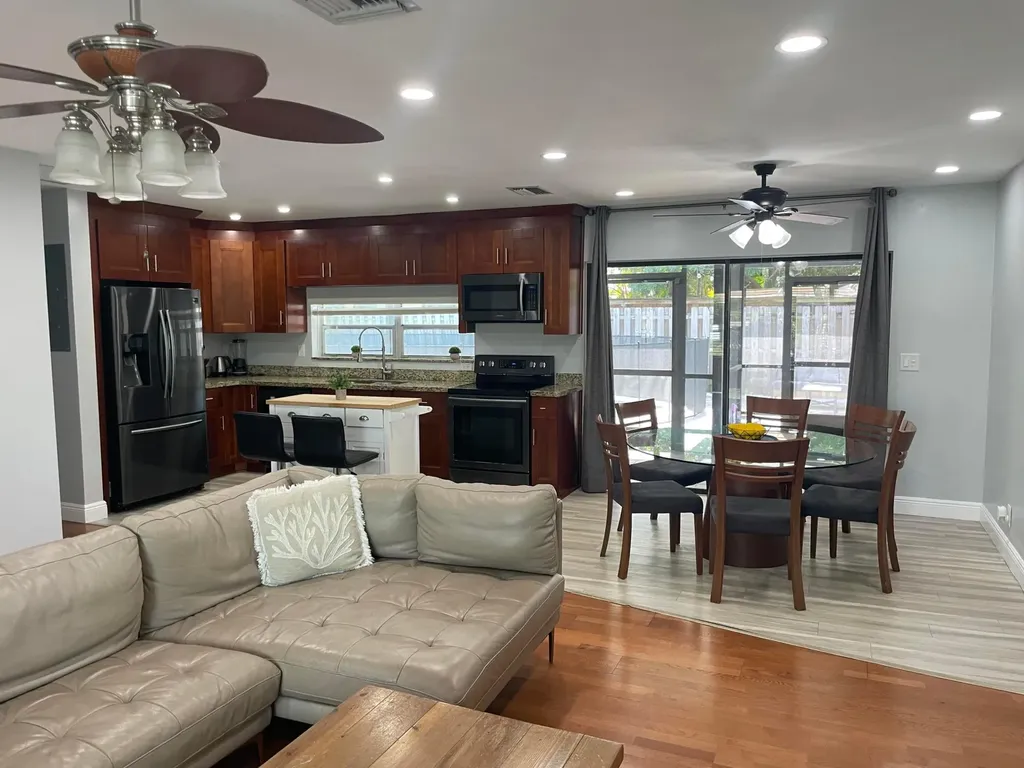 2620 NE 19th Street Pompano Beach FL 33062