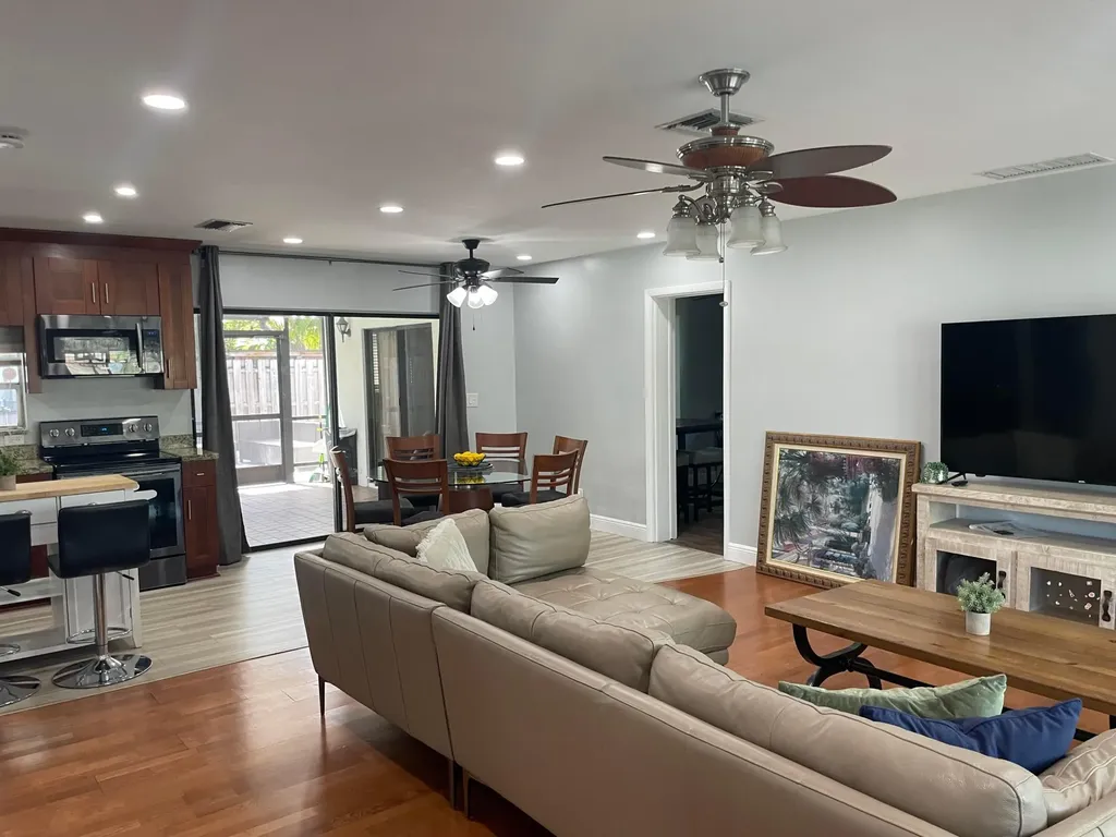 2620 NE 19th Street Pompano Beach FL 33062