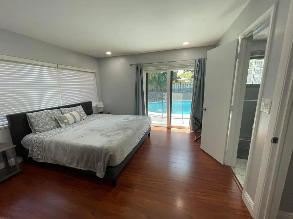 2620 NE 19th Street Pompano Beach FL 33062