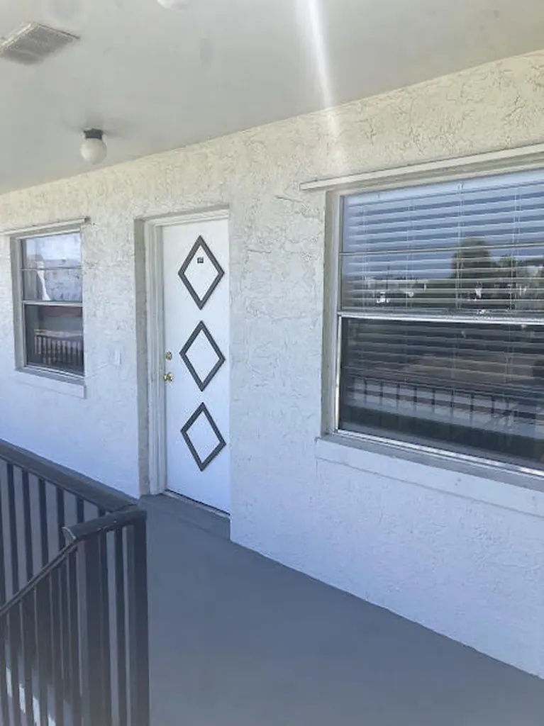 227 Castlewood Drive North Palm Beach FL 33408