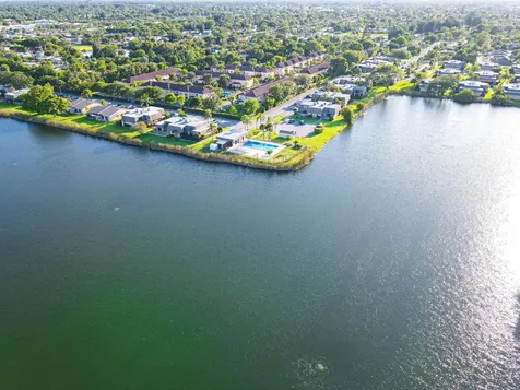 4702 Waterview Circle Palm Springs FL 33461