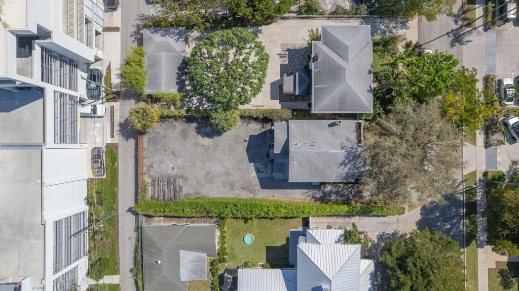 315 11th Street West Palm Beach FL 33401