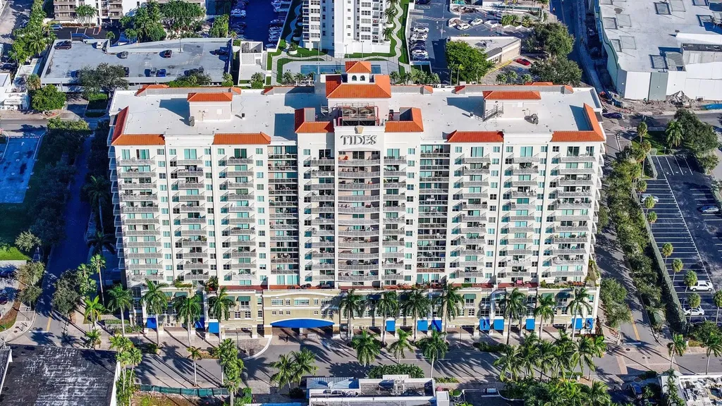 3020 NE 32nd Avenue Fort Lauderdale FL 33308