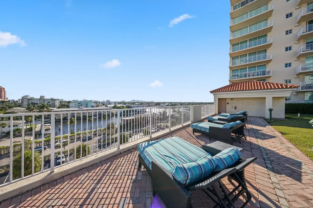 3020 NE 32nd Avenue Fort Lauderdale FL 33308