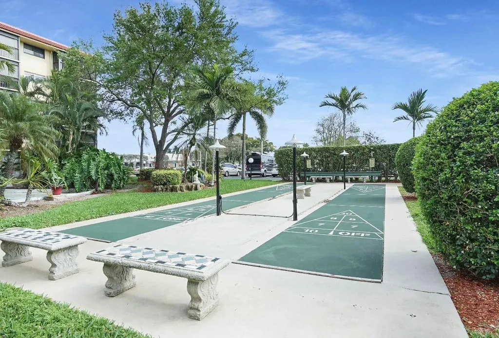 2601 NE 14th Street Pompano Beach FL 33062