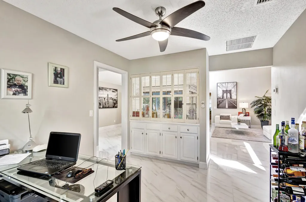 12870 La Rochelle Circle Palm Beach Gardens FL 33410