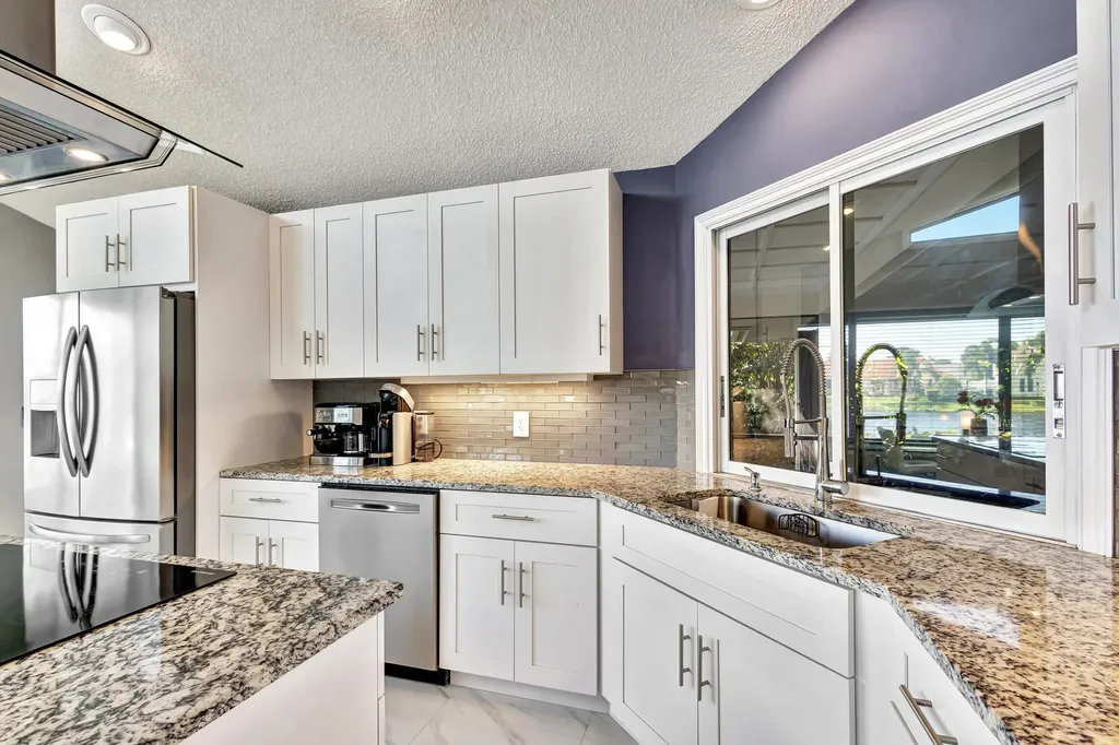 12870 La Rochelle Circle Palm Beach Gardens FL 33410