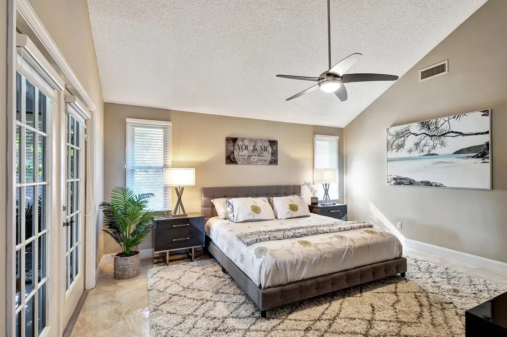 12870 La Rochelle Circle Palm Beach Gardens FL 33410