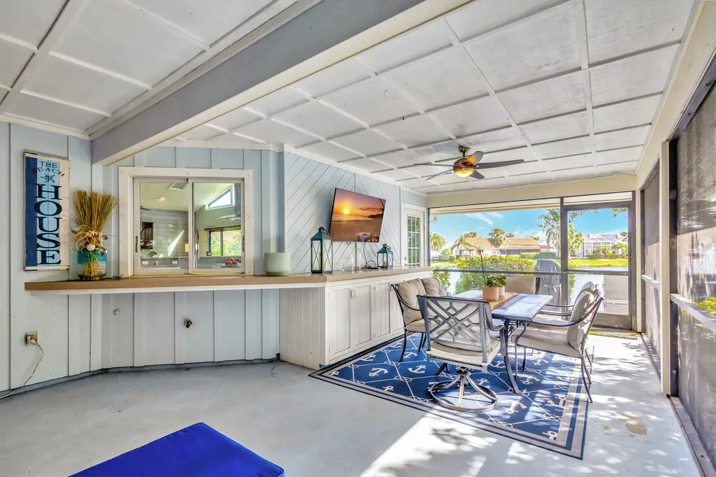 12870 La Rochelle Circle Palm Beach Gardens FL 33410