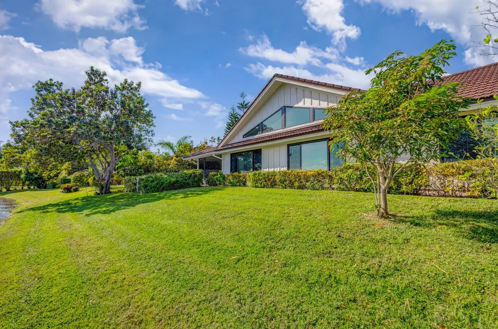 12870 La Rochelle Circle Palm Beach Gardens FL 33410