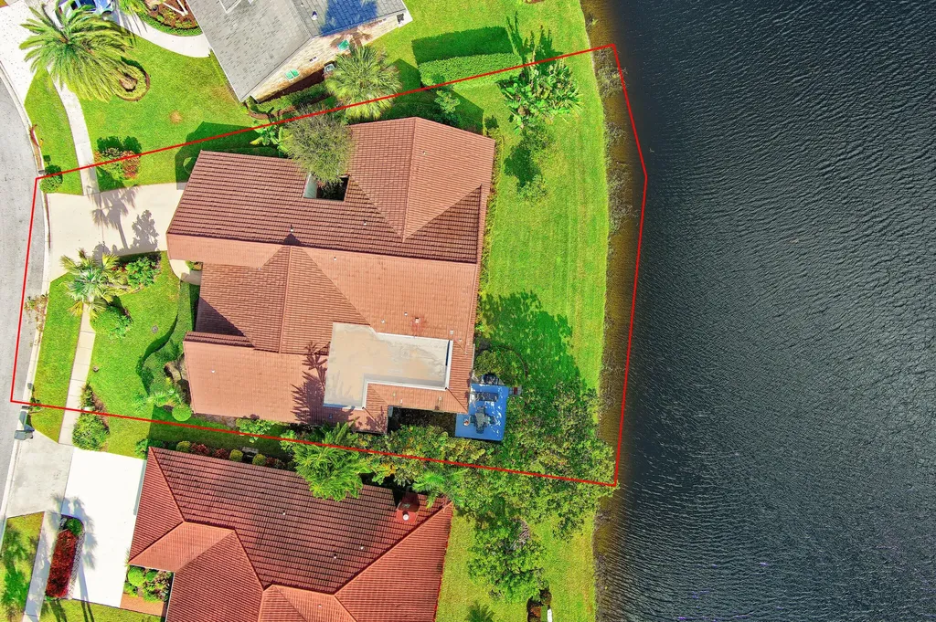 12870 La Rochelle Circle Palm Beach Gardens FL 33410