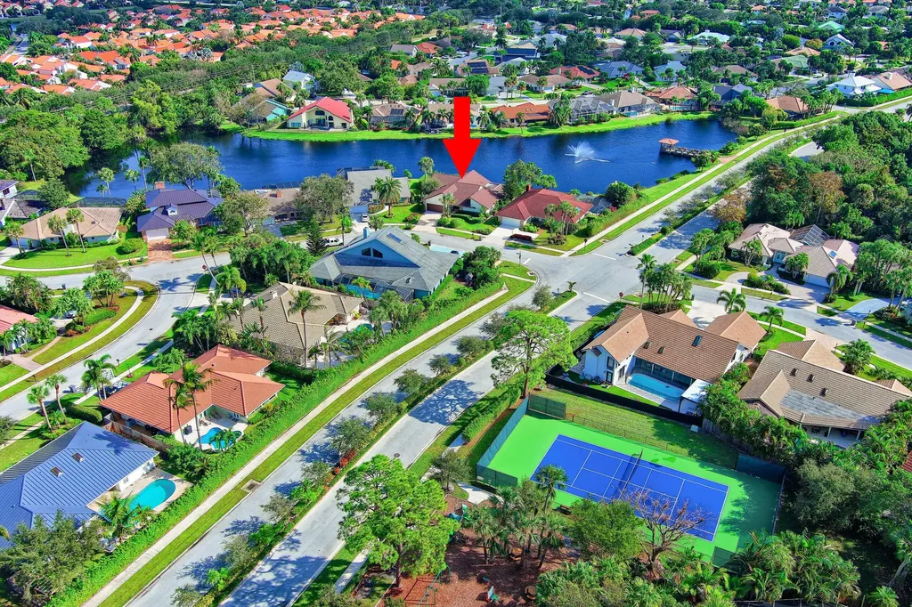 12870 La Rochelle Circle Palm Beach Gardens FL 33410