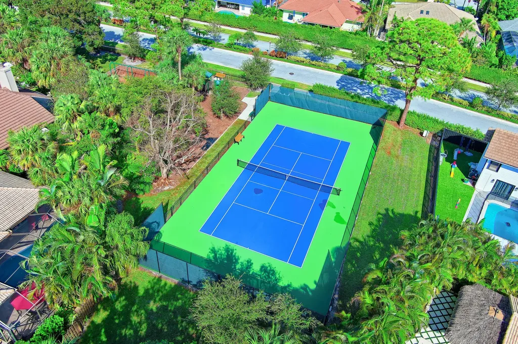 12870 La Rochelle Circle Palm Beach Gardens FL 33410