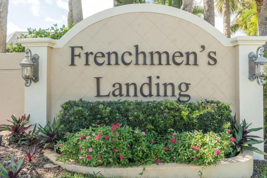 12870 La Rochelle Circle Palm Beach Gardens FL 33410