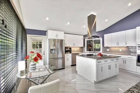 12870 La Rochelle Circle Palm Beach Gardens FL 33410