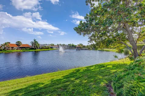 12870 La Rochelle Circle Palm Beach Gardens FL 33410